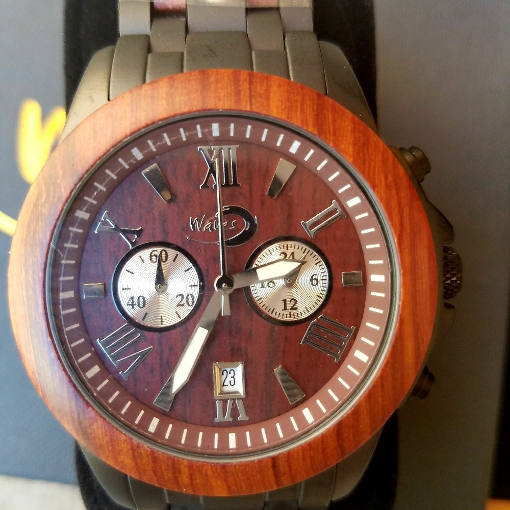 NEW!! Made in USA Waves Men's Watch - Picture 8 of 8